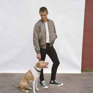J Brand Jeans x Antoni The Bomber Jacket  in Tuscan Kale